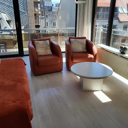 Casa Quatre-mains Westende 公寓 *