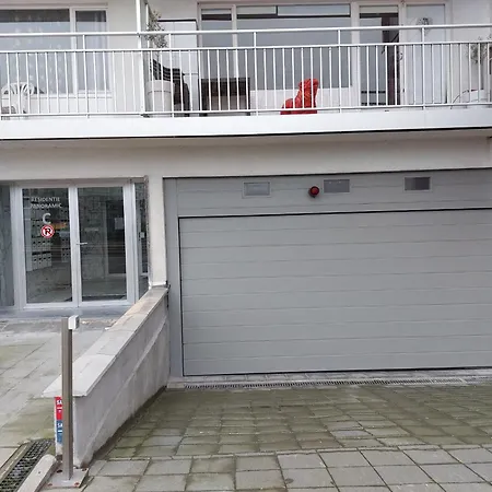 Casa Quatre-mains Westende 아파트 *