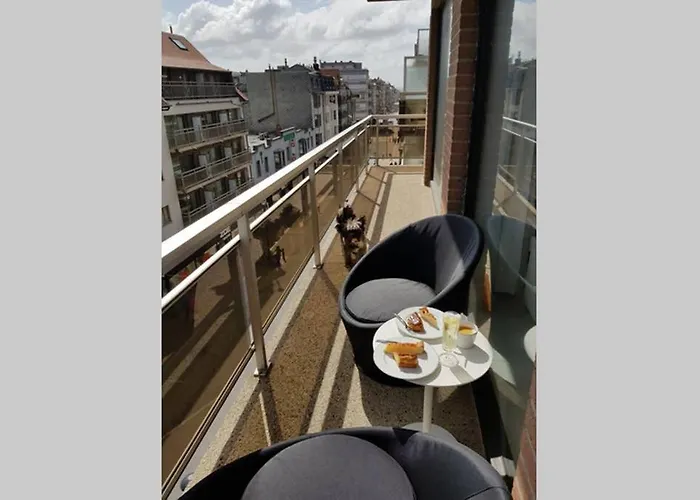 Casa Quatre-mains Westende Apartment